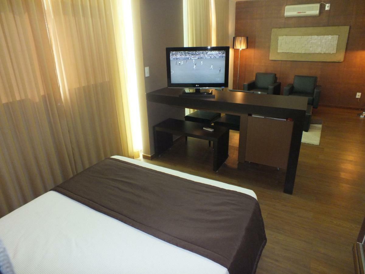 Jb Palace Hotel Divinopolis Exterior photo